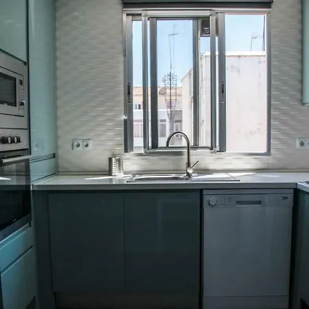 Malvarosa Apartment *